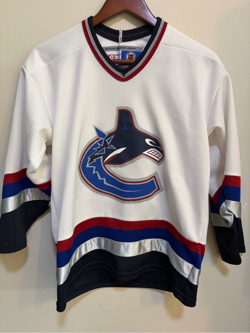 VCCM Vancouver Canucks Youth Hockey Jersey White NHL Made In Canada